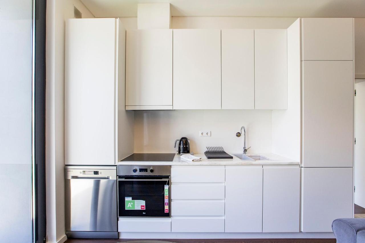 Superb 1Br Flat W/ Garden, Ac & Free Parking By Lovelystay Porto Exterior foto